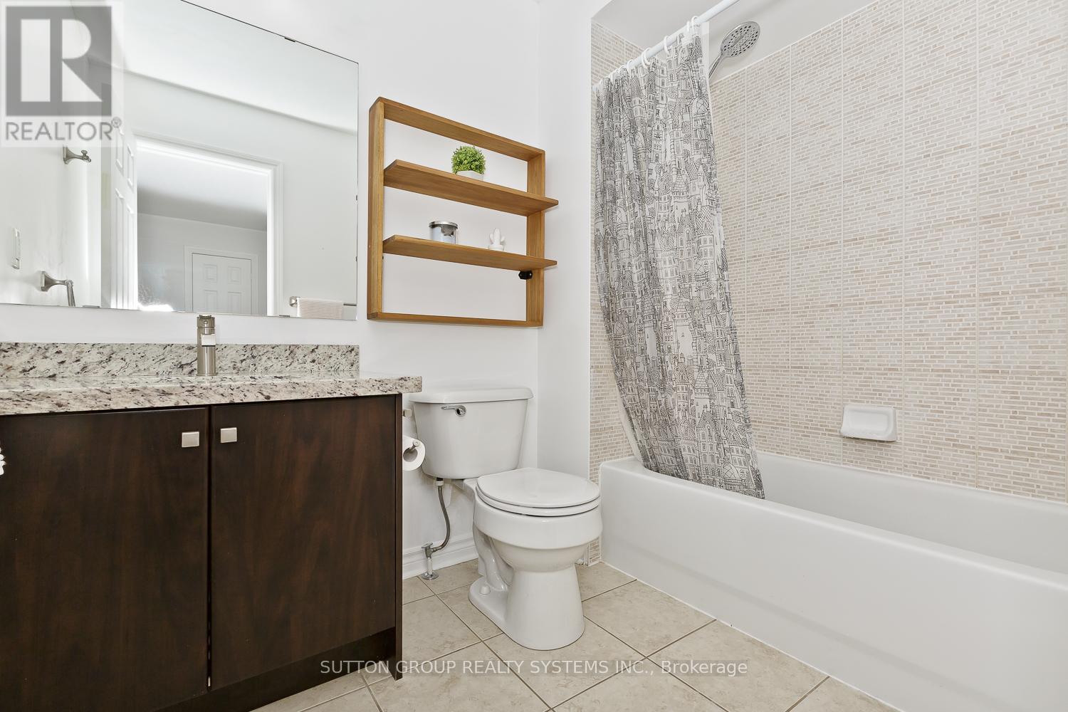 355 Hobbs Crescent Property Photo 21