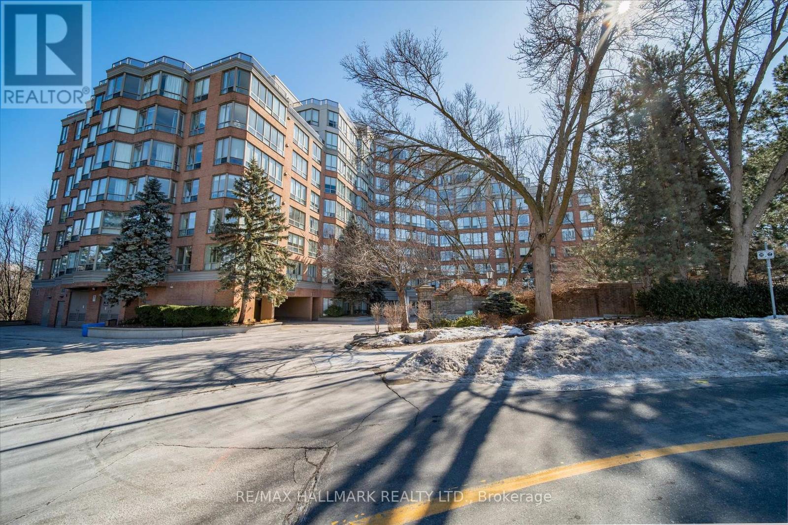 116 - 1 Ripley Avenue Property Photo 1