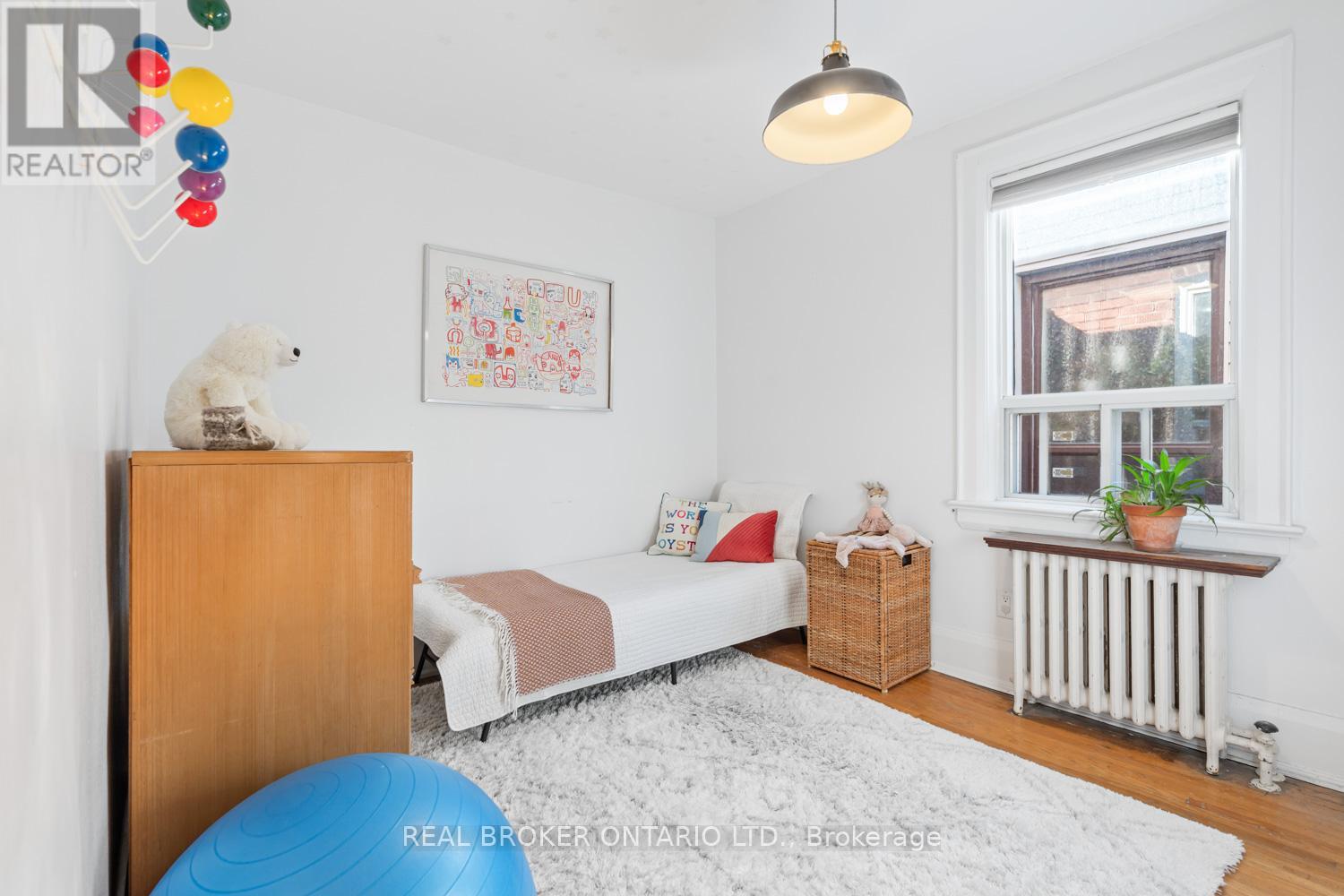 130 Harvie Avenue Property Photo 19