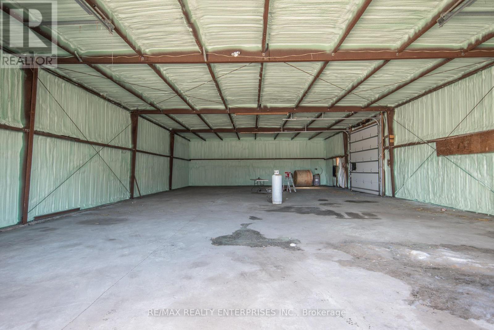 8837 Trafalgar Road Property Photo 2