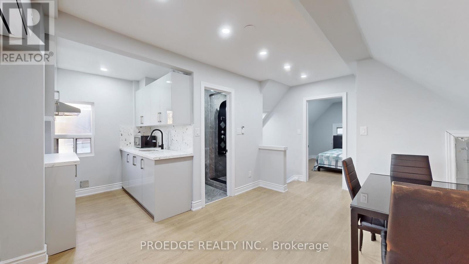 177 Wallace Avenue Property Photo 21