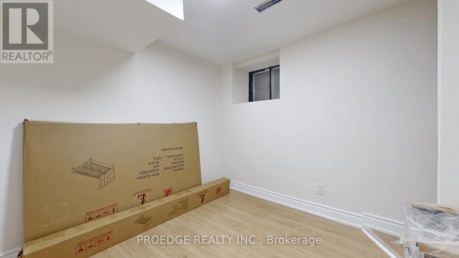 177 Wallace Avenue Property Photo 31