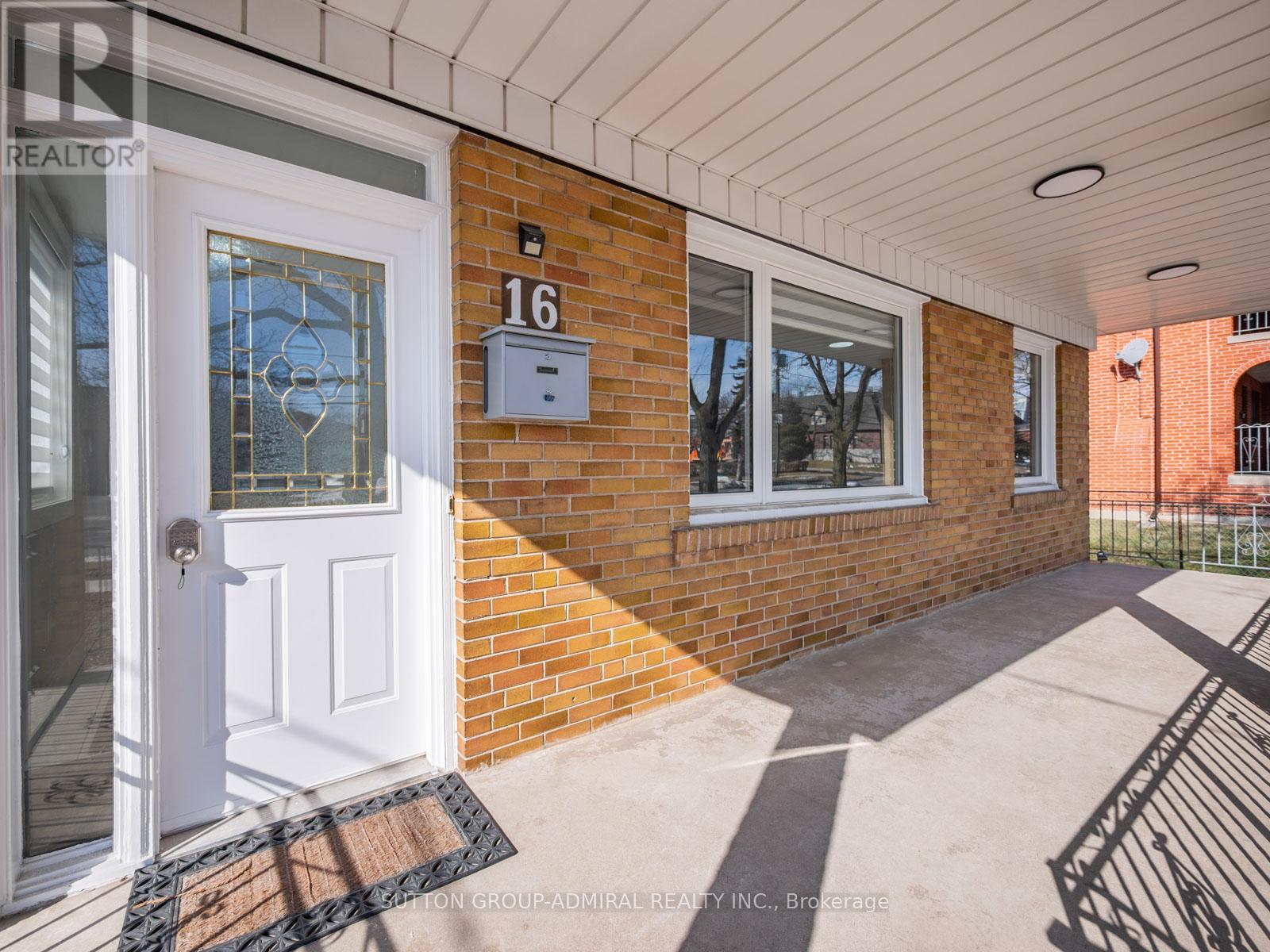16 Blue Springs Road Property Photo 2