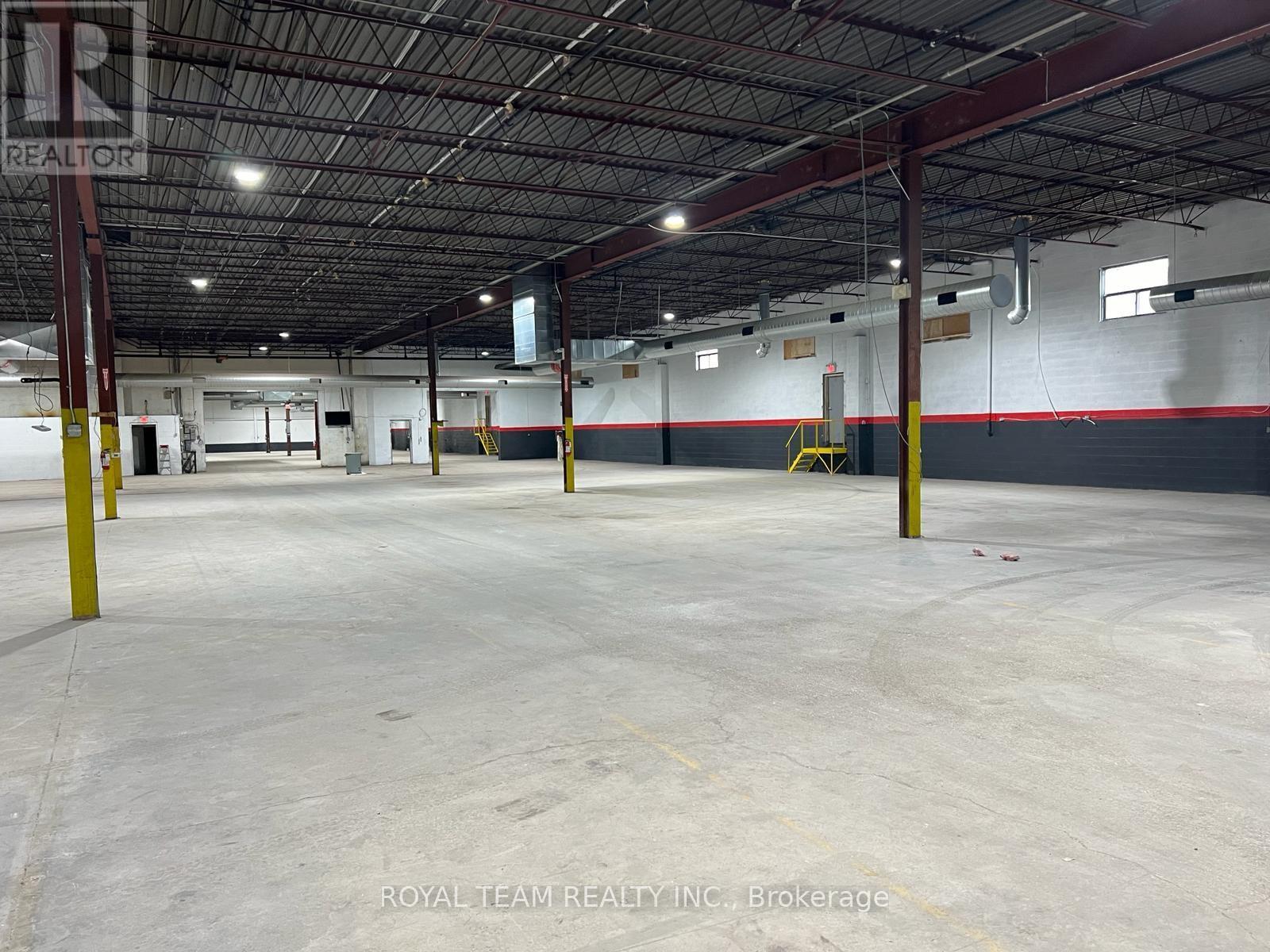 270 Bronte Street N Property Photo 4