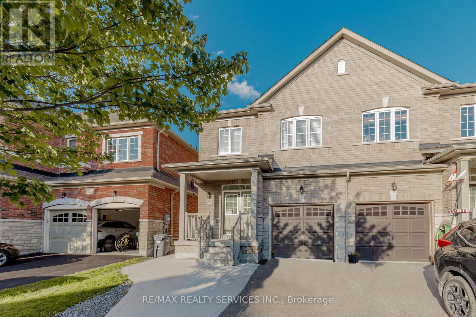 20 Blackberry Valley Crescent Property Photo