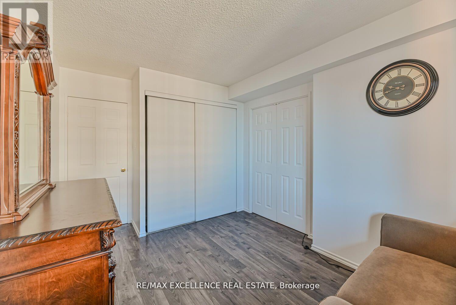 1002 - 5 Lisa Street Property Photo 28