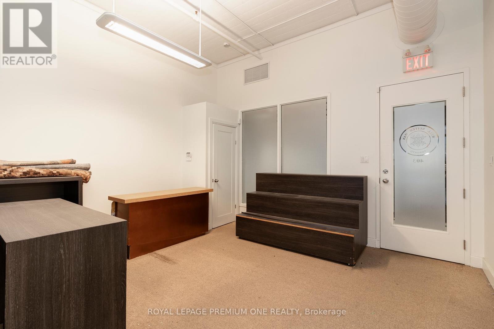 403 - 672 Dupont Street Property Photo 9