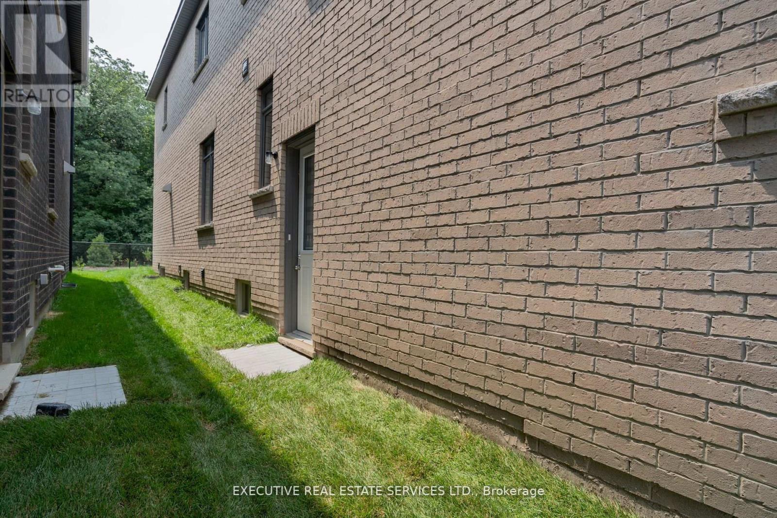 158 Petch Avenue Property Photo