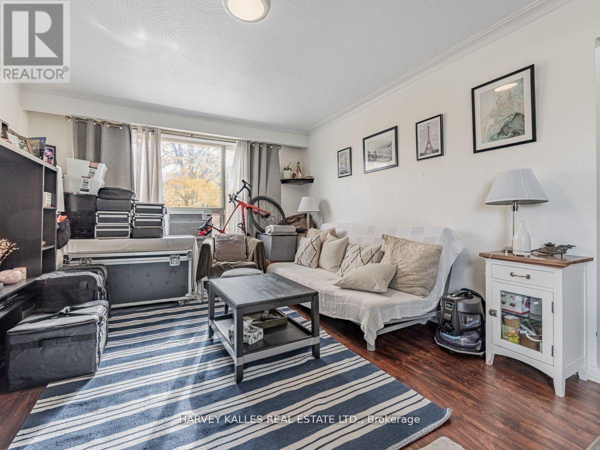 6 Carrington Avenue Property Photo 17