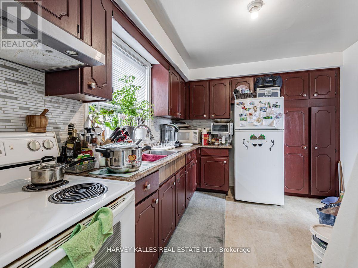 6 Carrington Avenue Property Photo 21