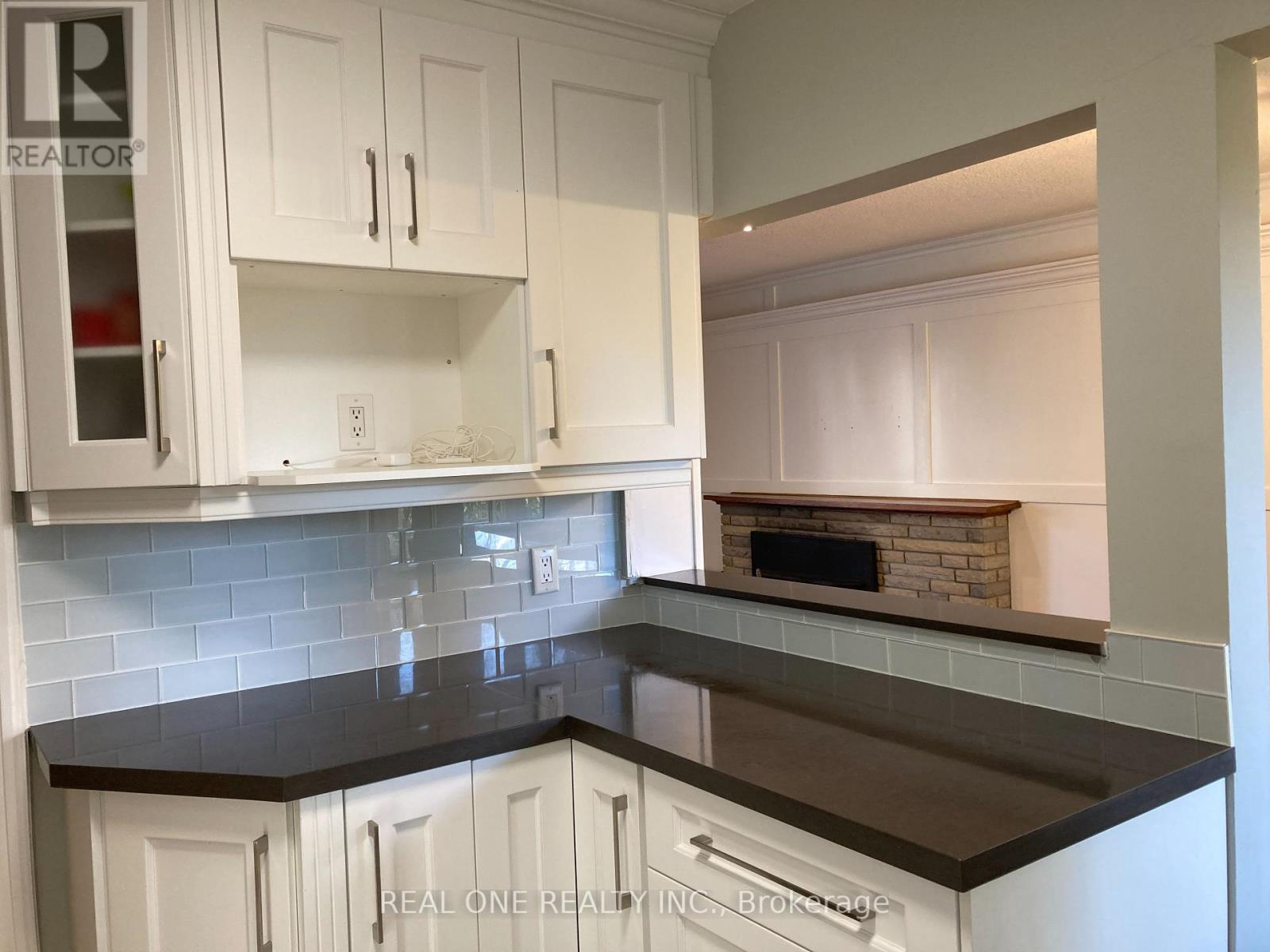 12 Lyndfield Crescent Property Photo 9