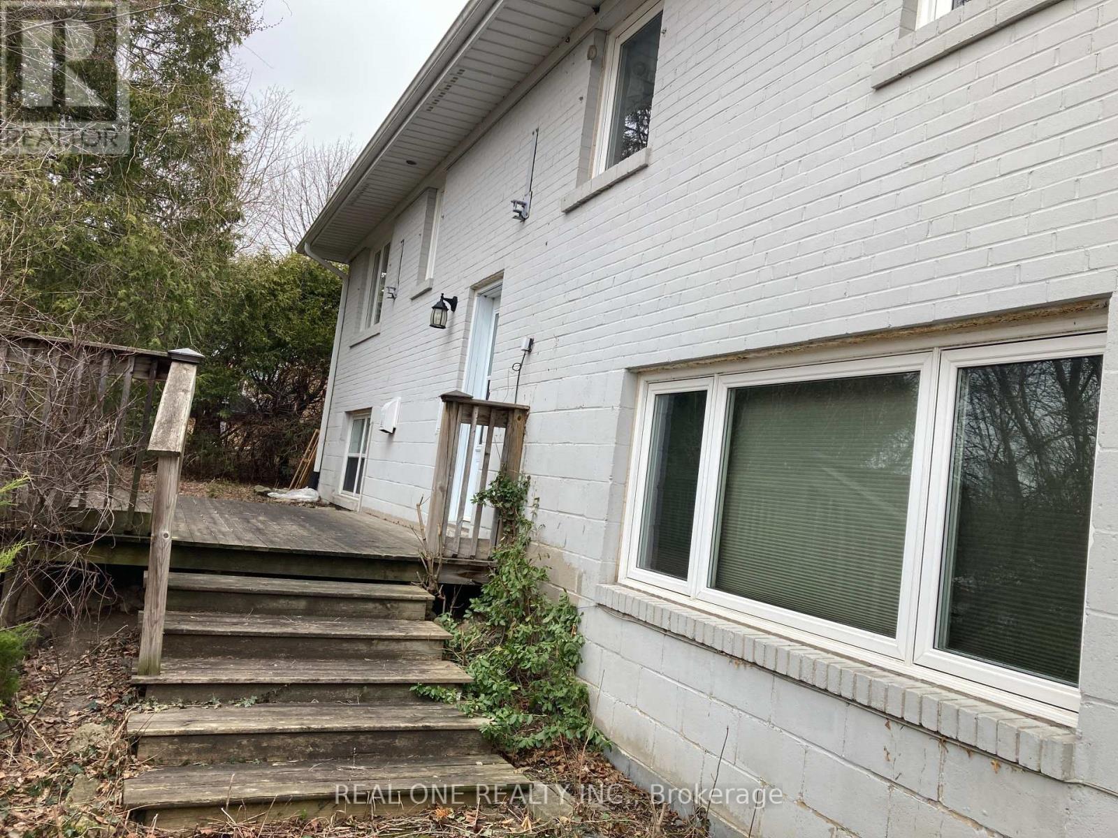 12 Lyndfield Crescent Property Photo 22