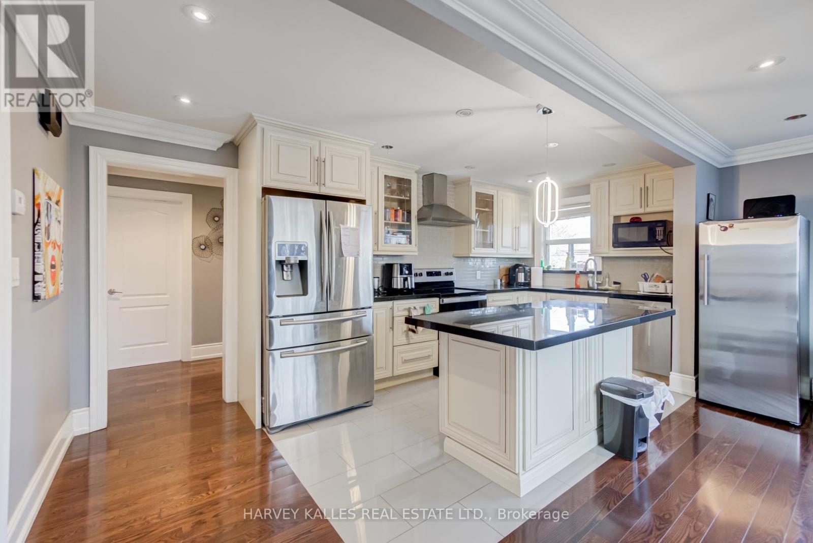 72 Mendota Road Property Photo 14
