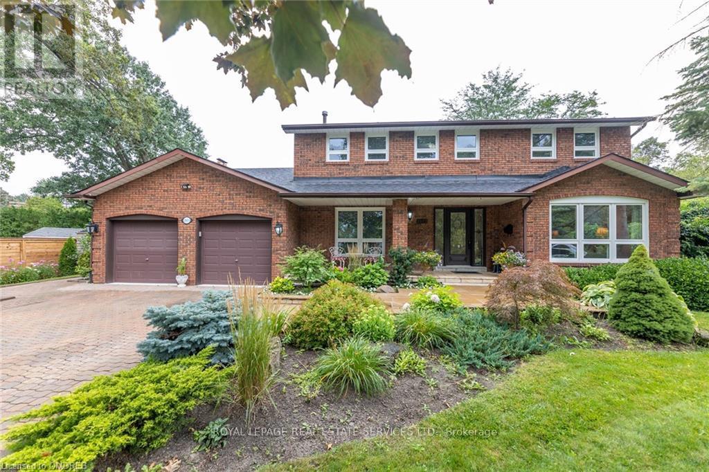2123 Kawartha Crescent Property Photo 2