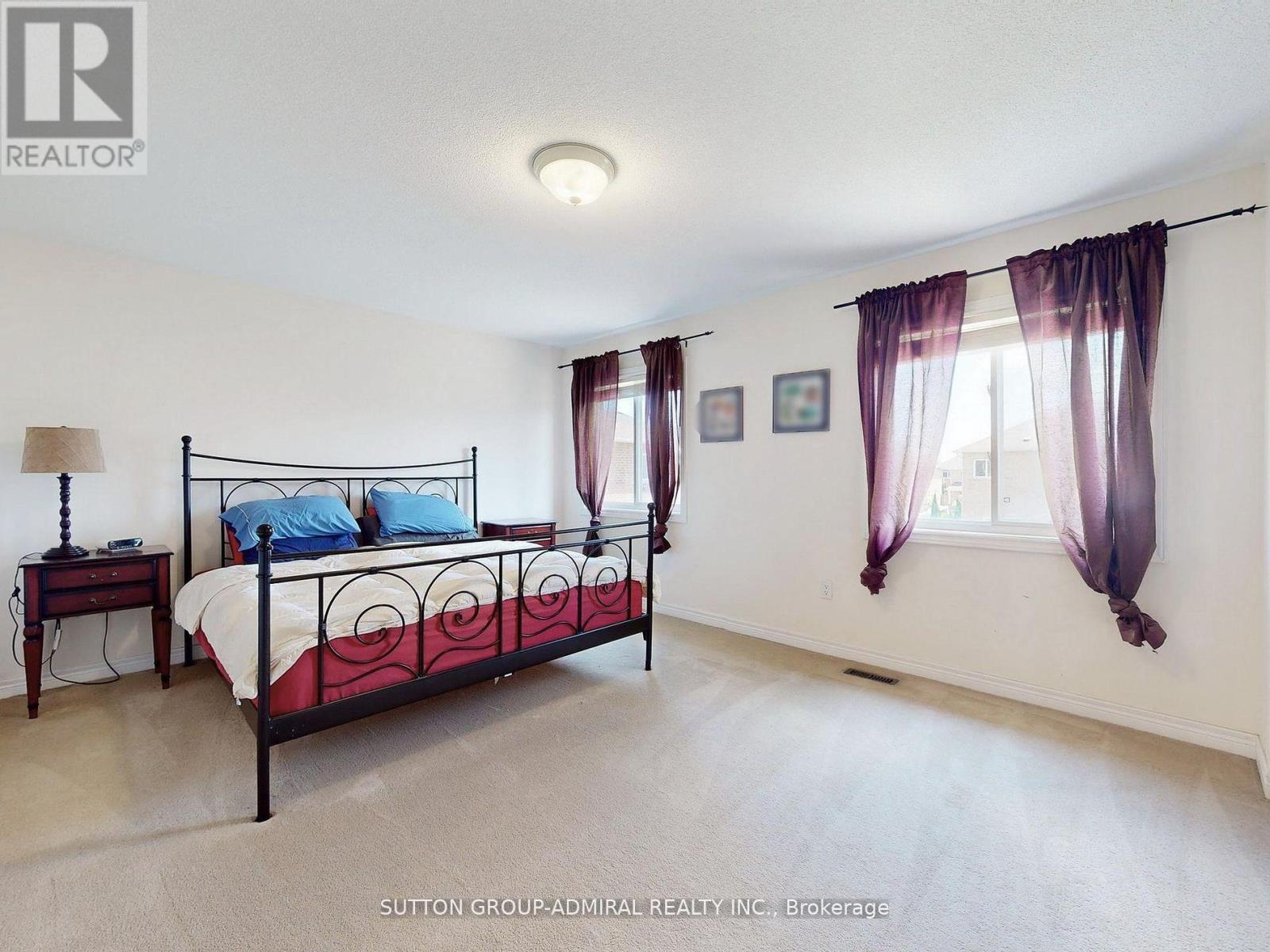 13 Fallgate Drive Property Photo 15