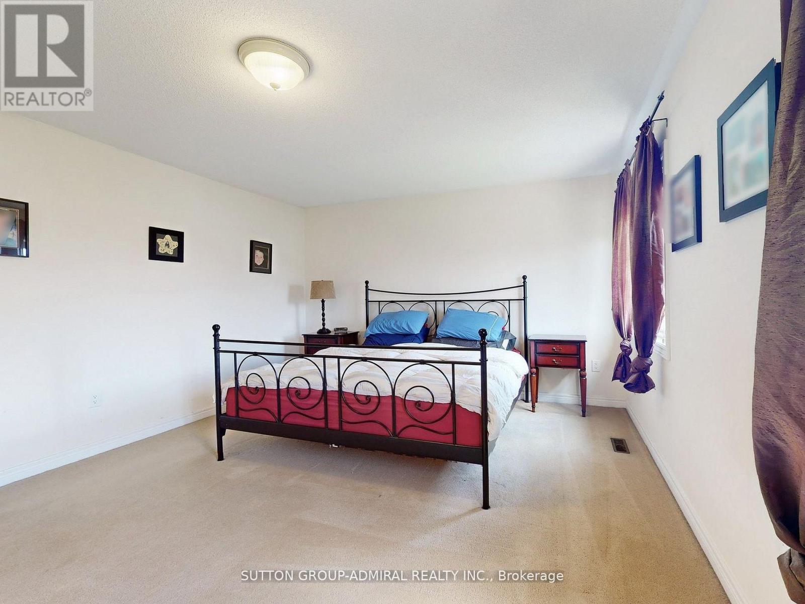13 Fallgate Drive Property Photo 16