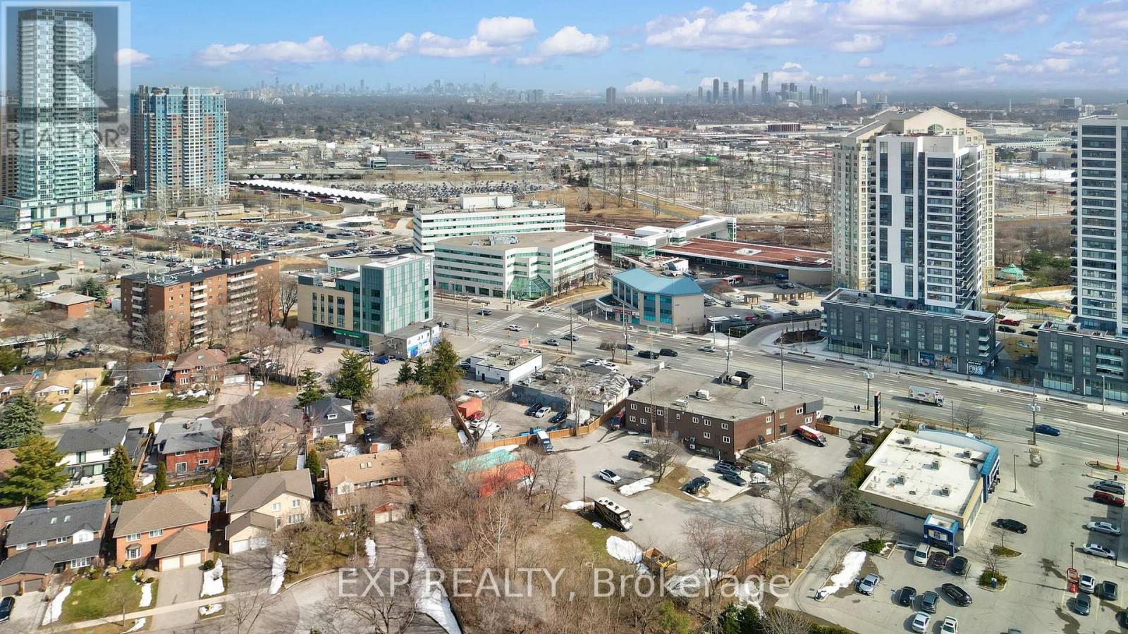 5308 Dundas Street W Property Photo 9