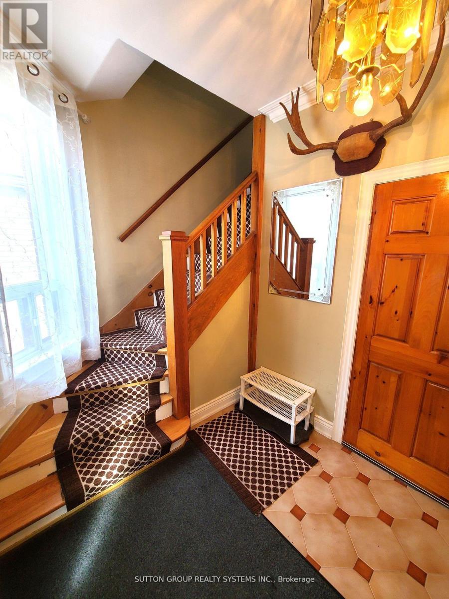 177 Brookside Avenue Property Photo 2