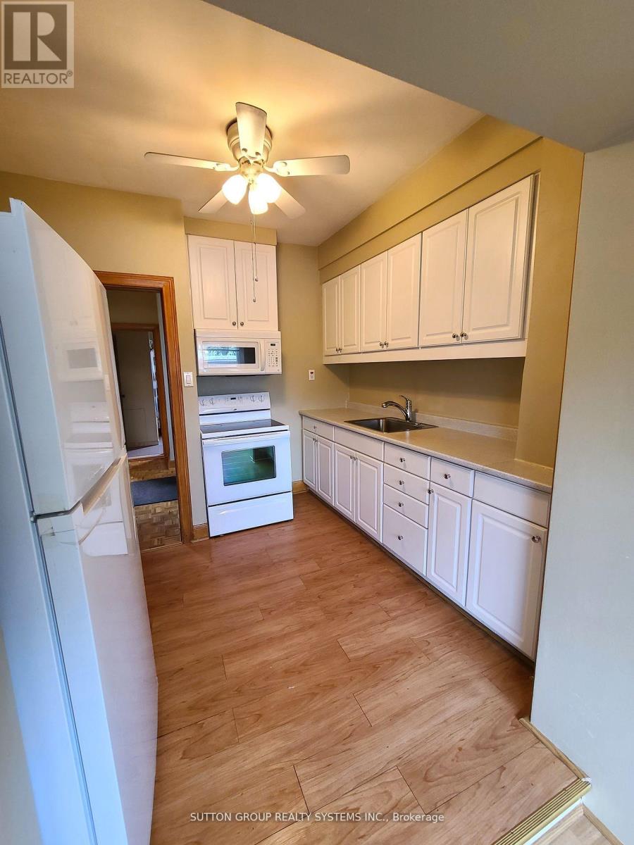 177 Brookside Avenue Property Photo 6