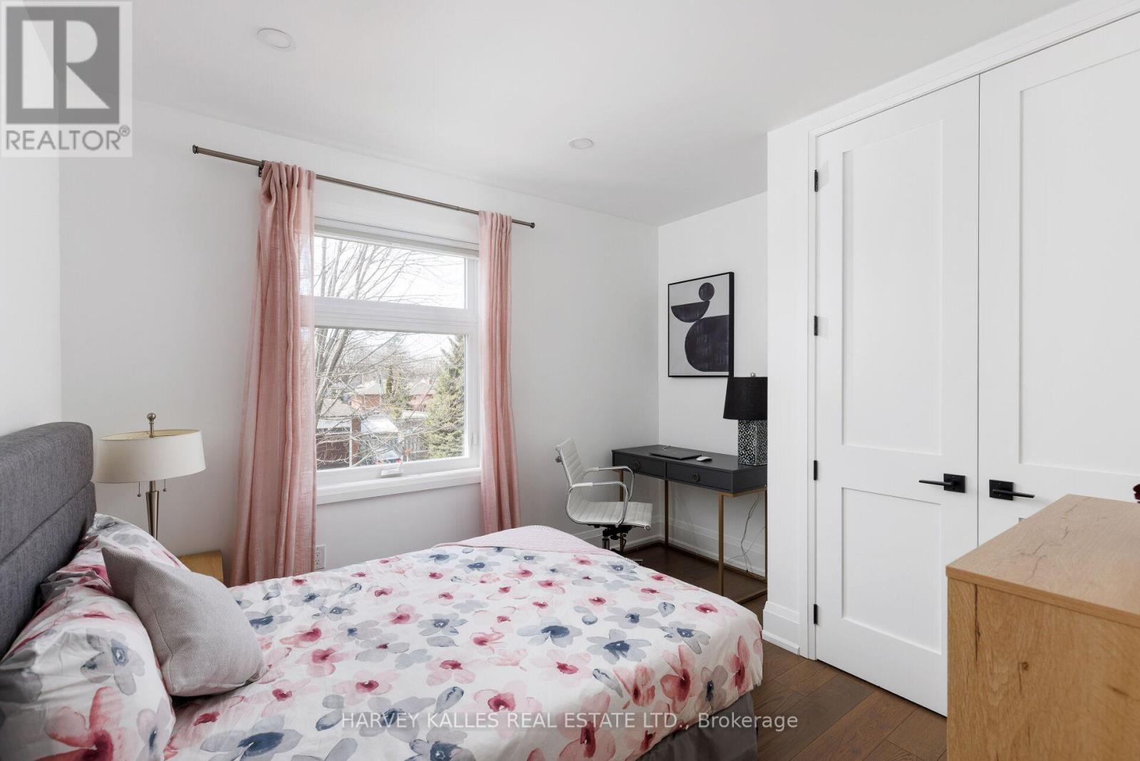 1 Benbow Road Property Photo 32