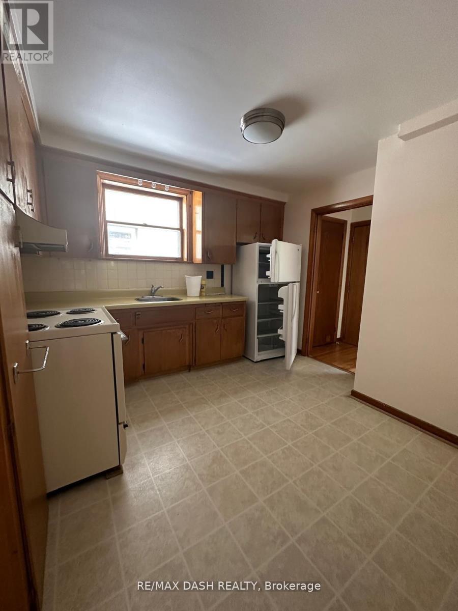 8 Nineteenth Street Property Photo 9