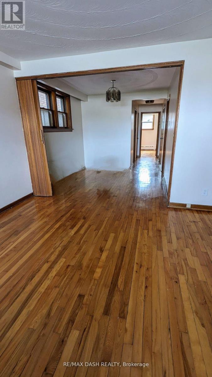 8 Nineteenth Street Property Photo 10