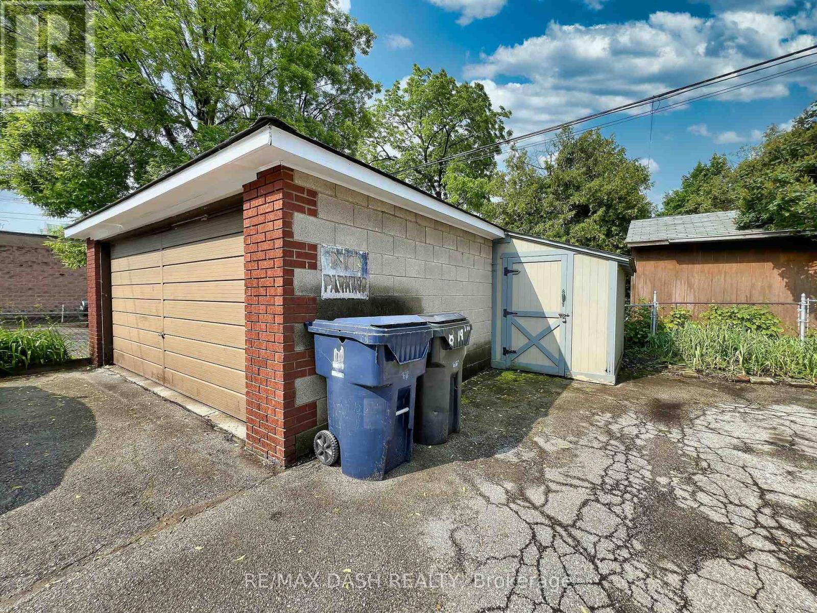 8 Nineteenth Street Property Photo 17