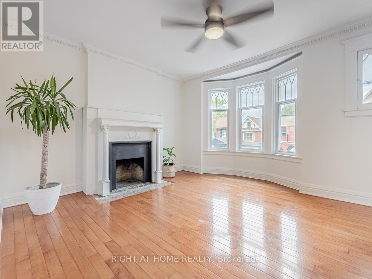 547 Saint Clarens Avenue Property Photo 19