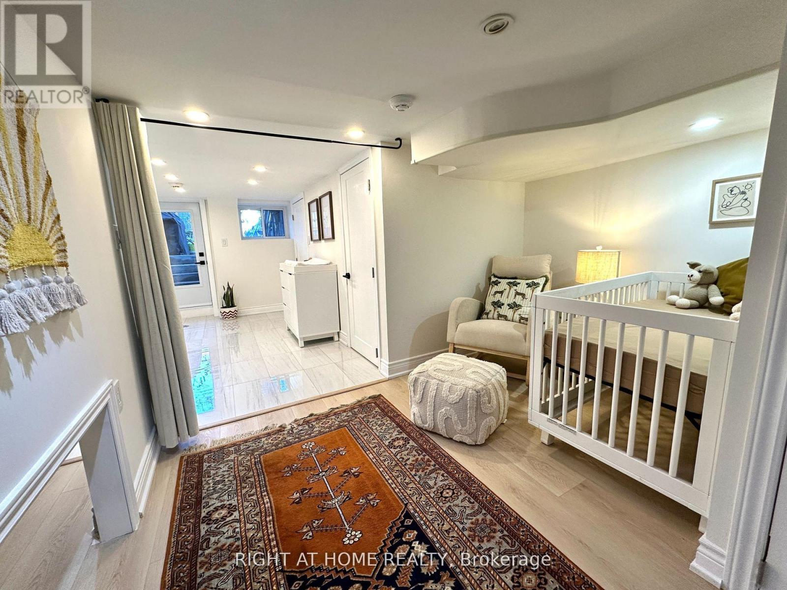 547 Saint Clarens Avenue Property Photo 28