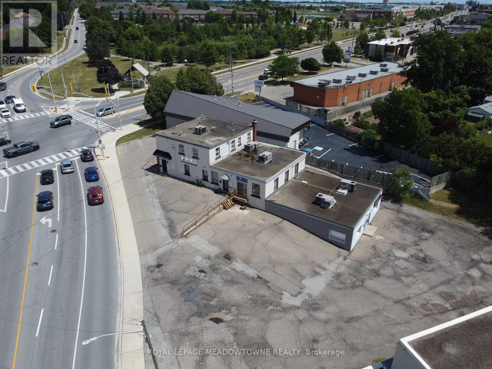 116 Guelph Street Property Photo 3