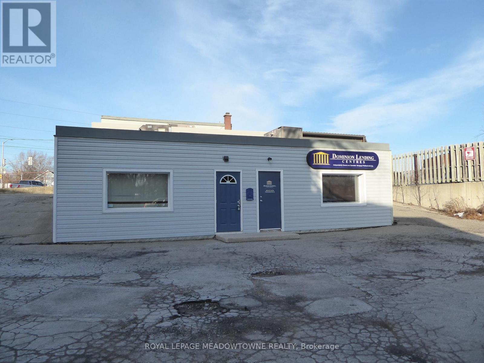 116 Guelph Street Property Photo 6
