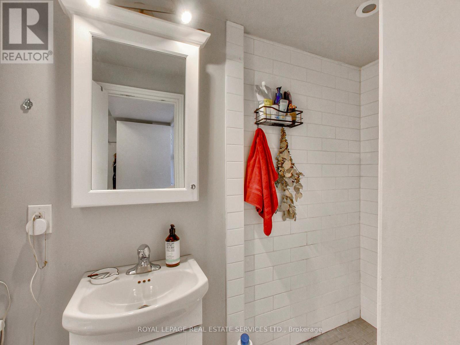 197 Royal York Road Property Photo 29