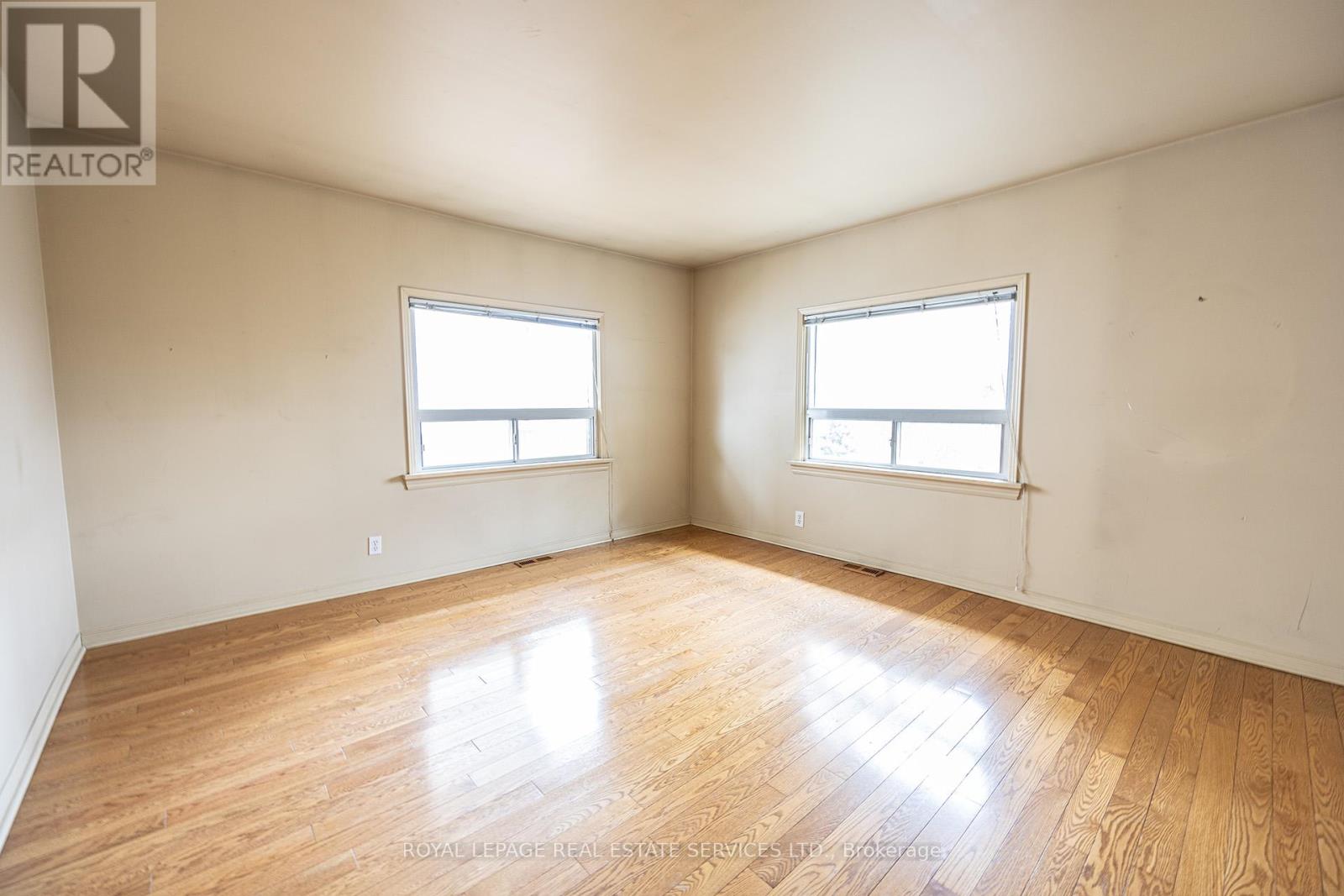 1361 Kenmuir Avenue Property Photo 11