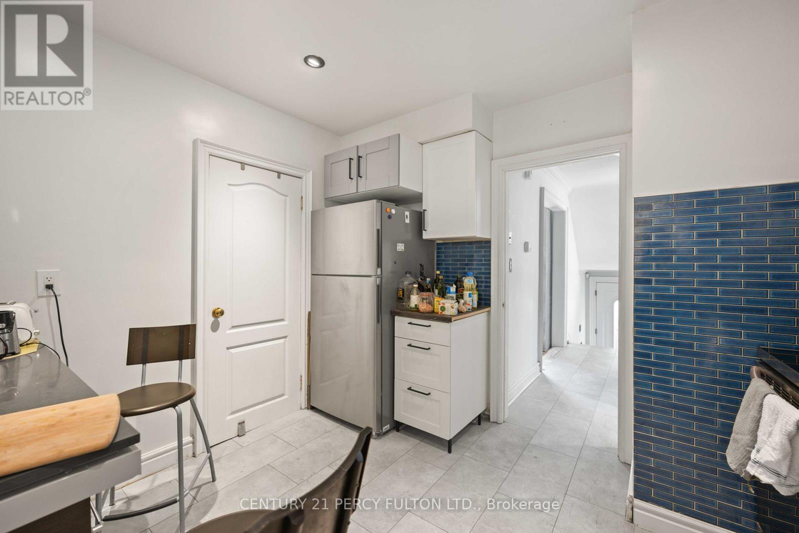1344 Davenport Road Property Photo 5