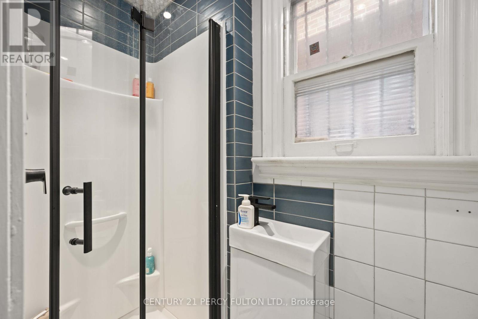 1344 Davenport Road Property Photo 10