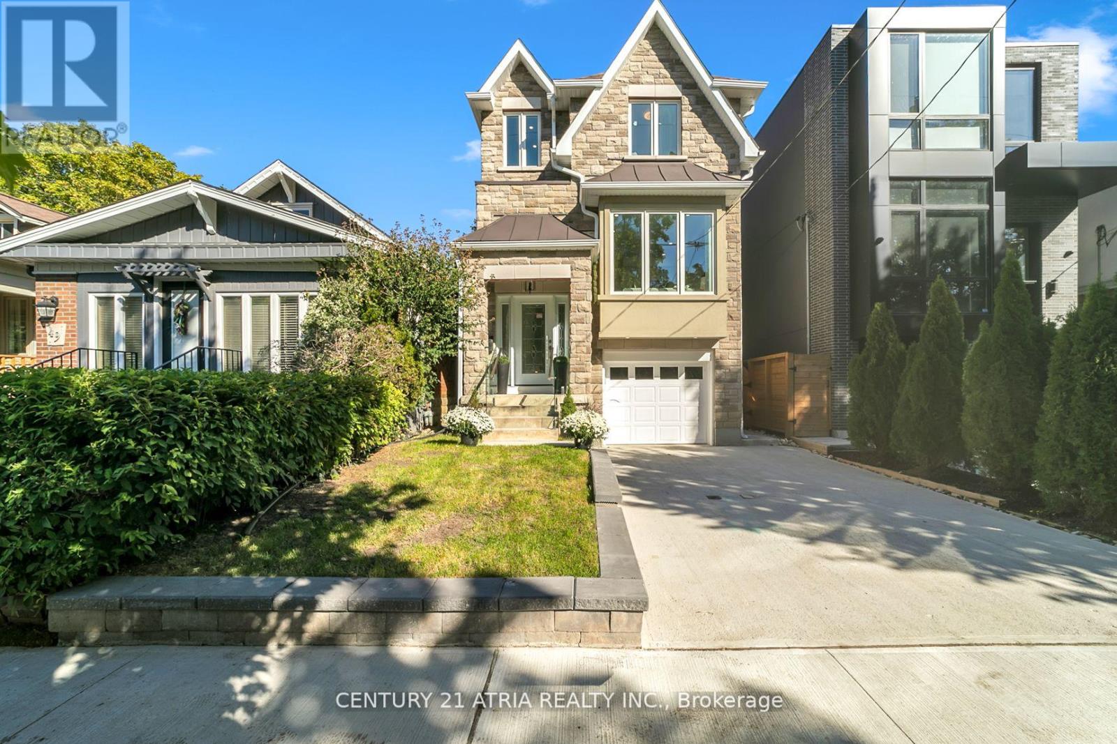 47 Eighth Street Property Photo 1