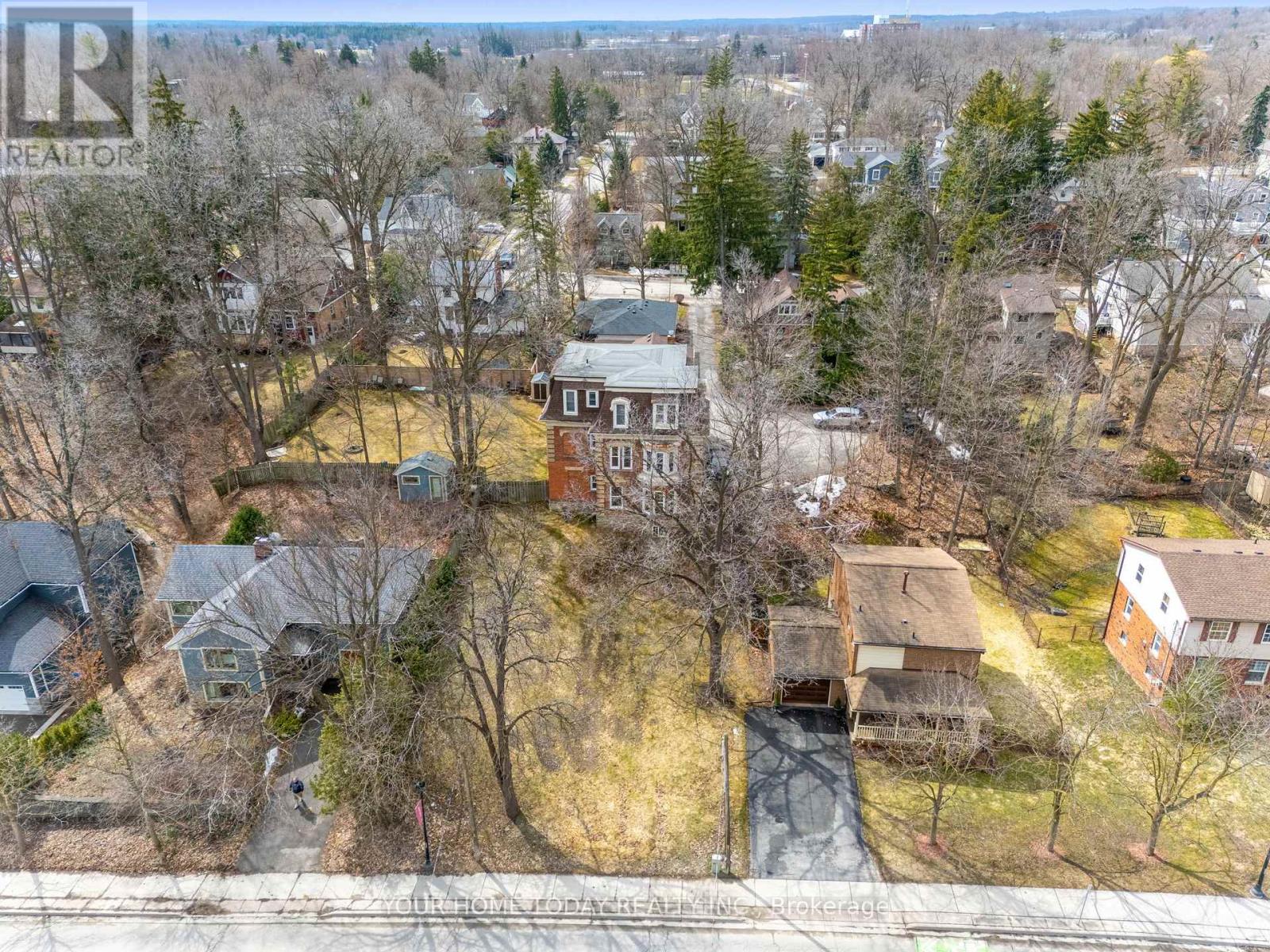 36 Market Street Property Photo 5
