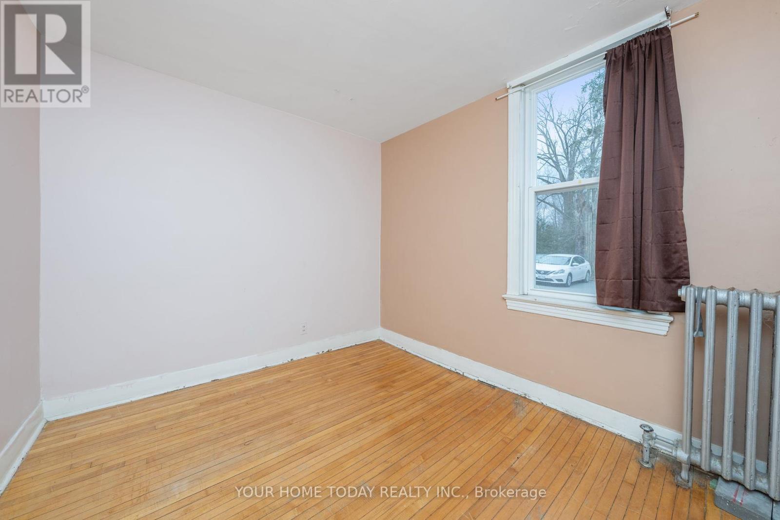 36 Market Street Property Photo 33