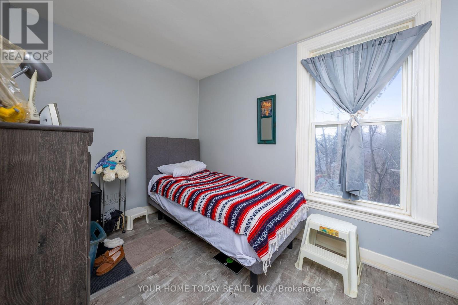 36 Market Street Property Photo 45