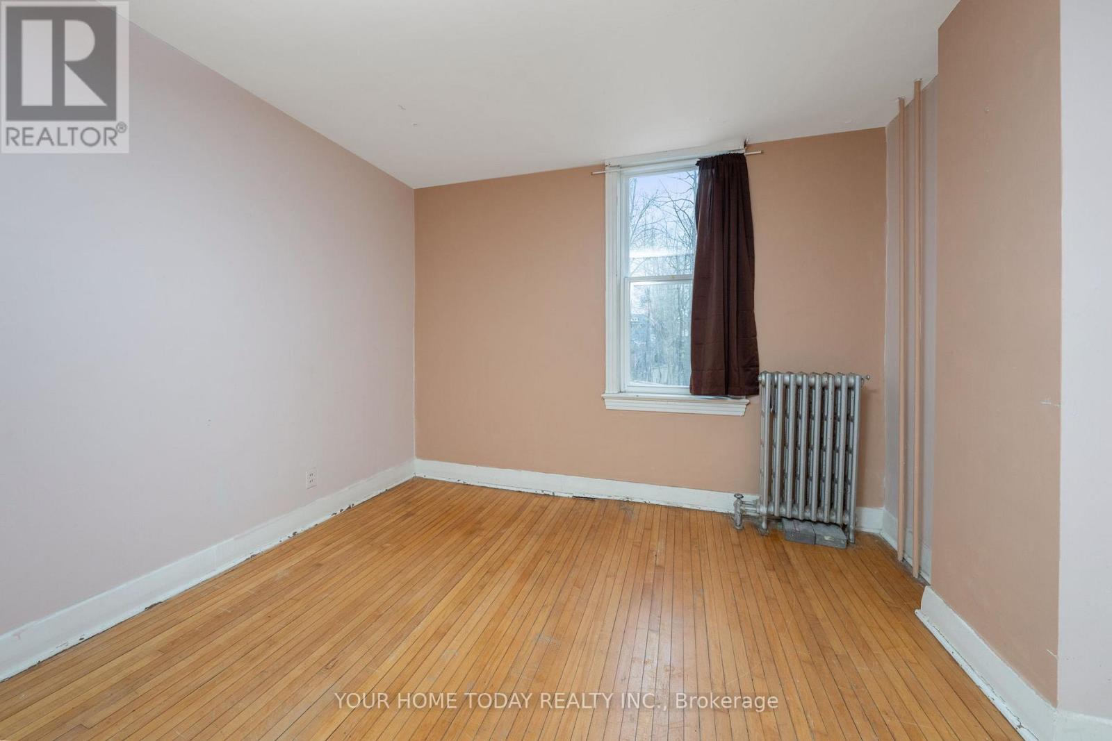 36 Market Street Property Photo 29