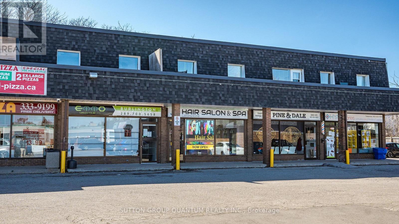 6 - 5291 Lakeshore Road Property Photo 1