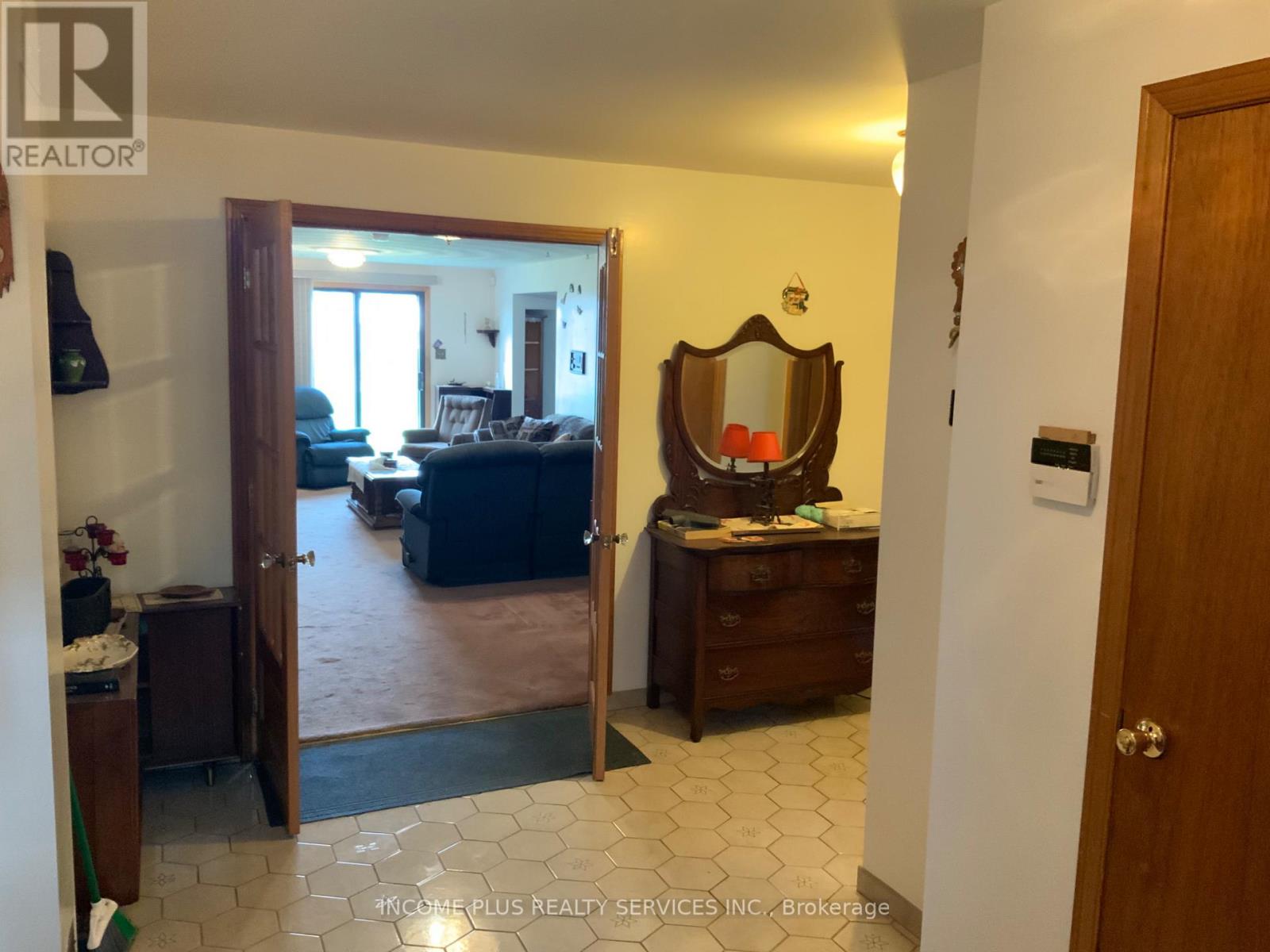 335 Ranee Avenue Property Photo 29