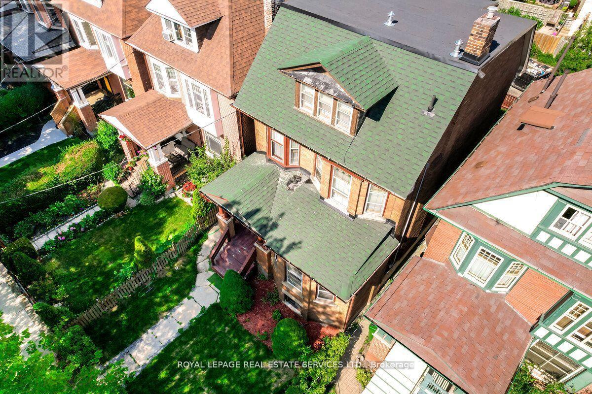 31 Tyndall Avenue Property Photo 2