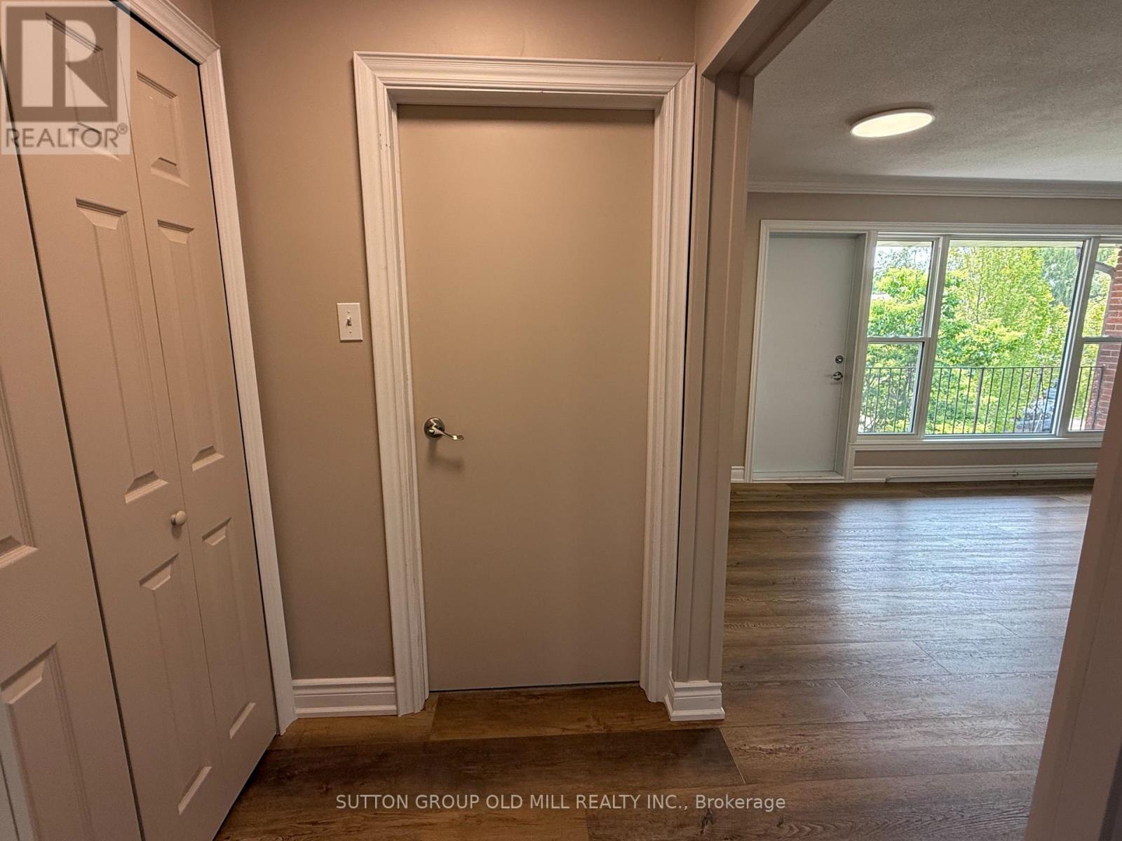 3 - 38 Vanevery Street Property Photo 3