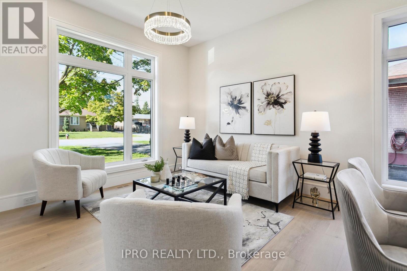 2082 Bridge Road Property Photo 6