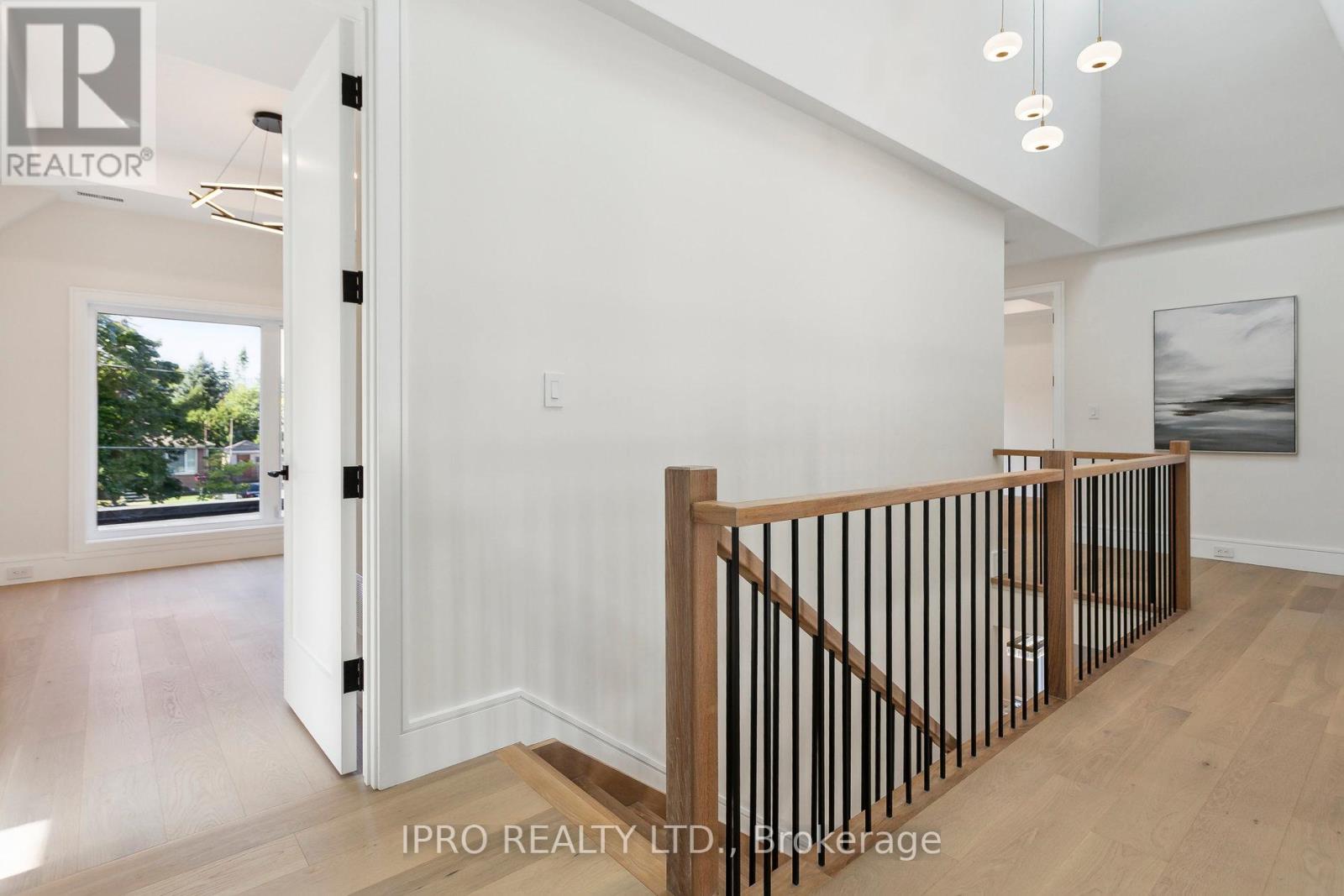 2082 Bridge Road Property Photo 19