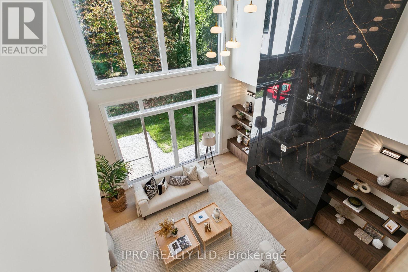 2082 Bridge Road Property Photo 20