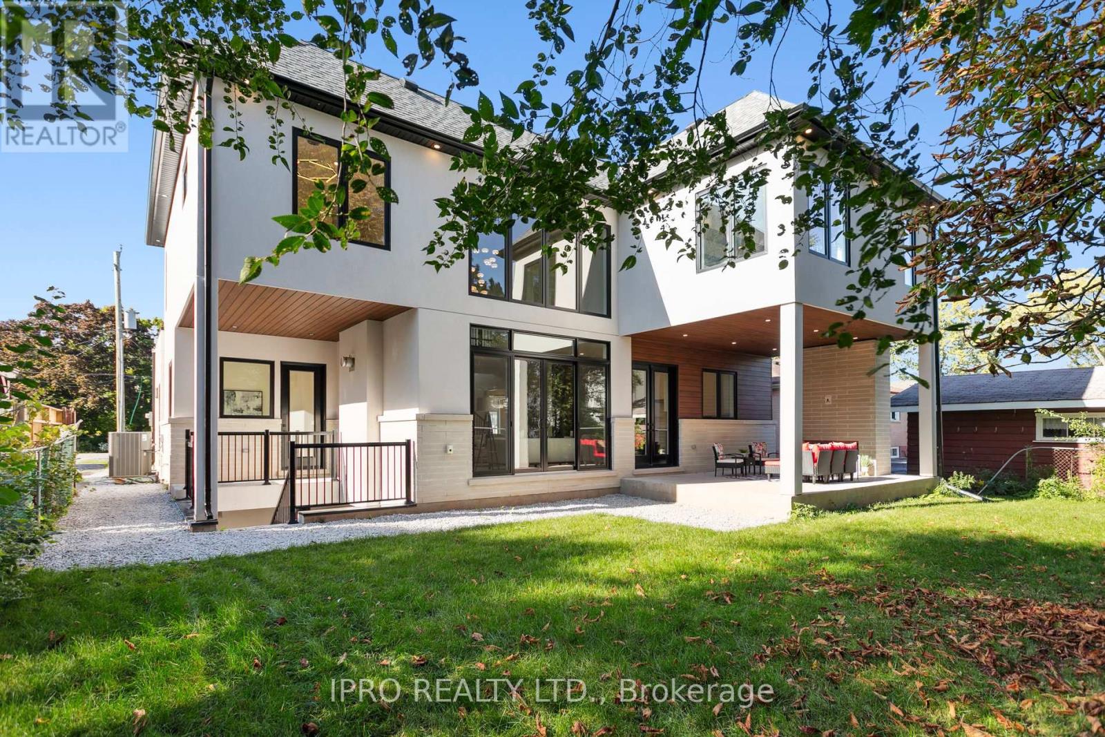 2082 Bridge Road Property Photo 38