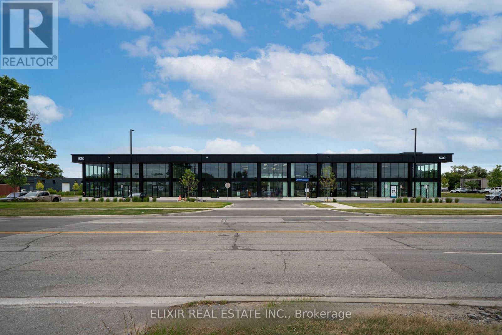 38 - 530 SPEERS ROAD Property Photo 1