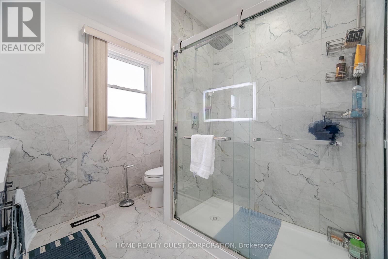 5 - 120 Falconer Drive Property Photo 22